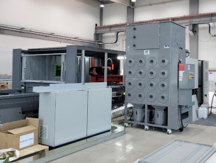 Laser cutting fume dust collector